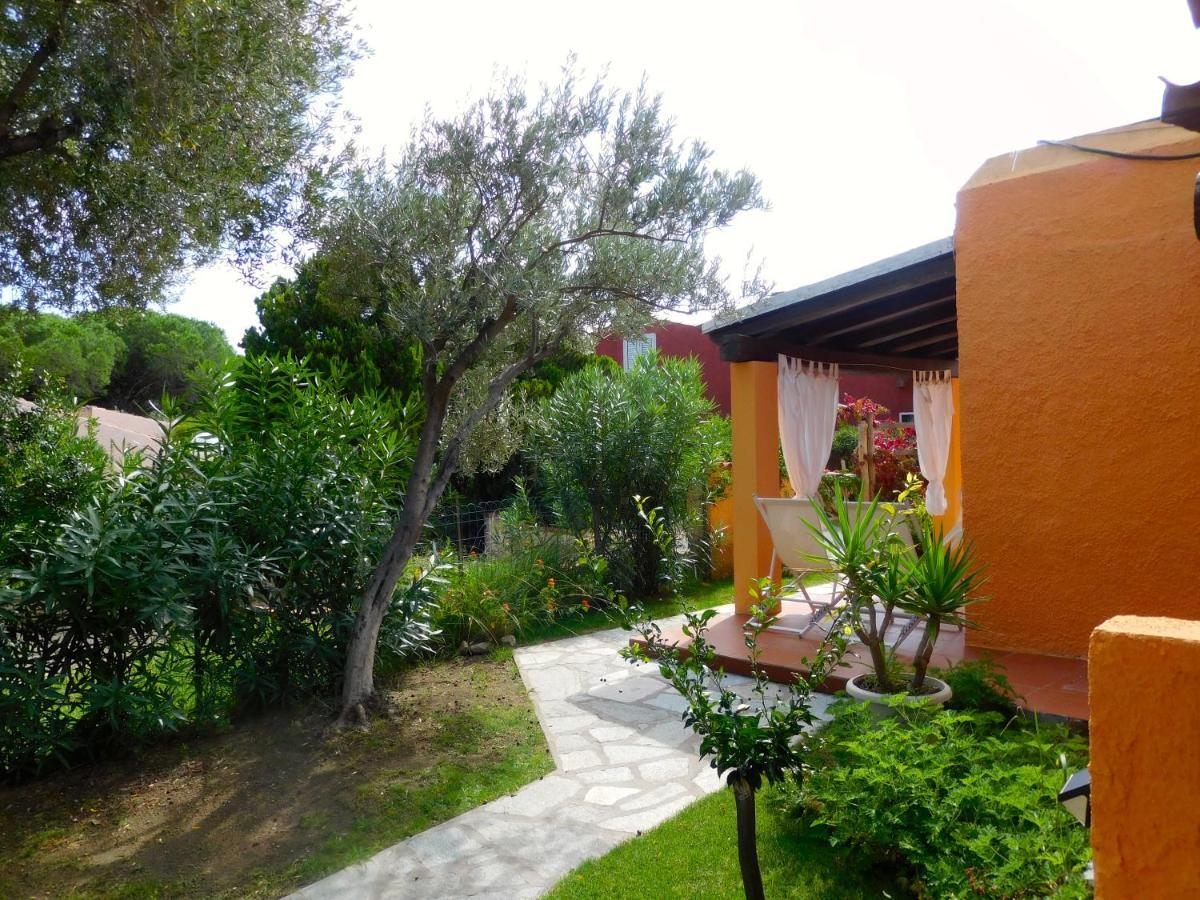 Residence La Pineta Budoni Exterior photo